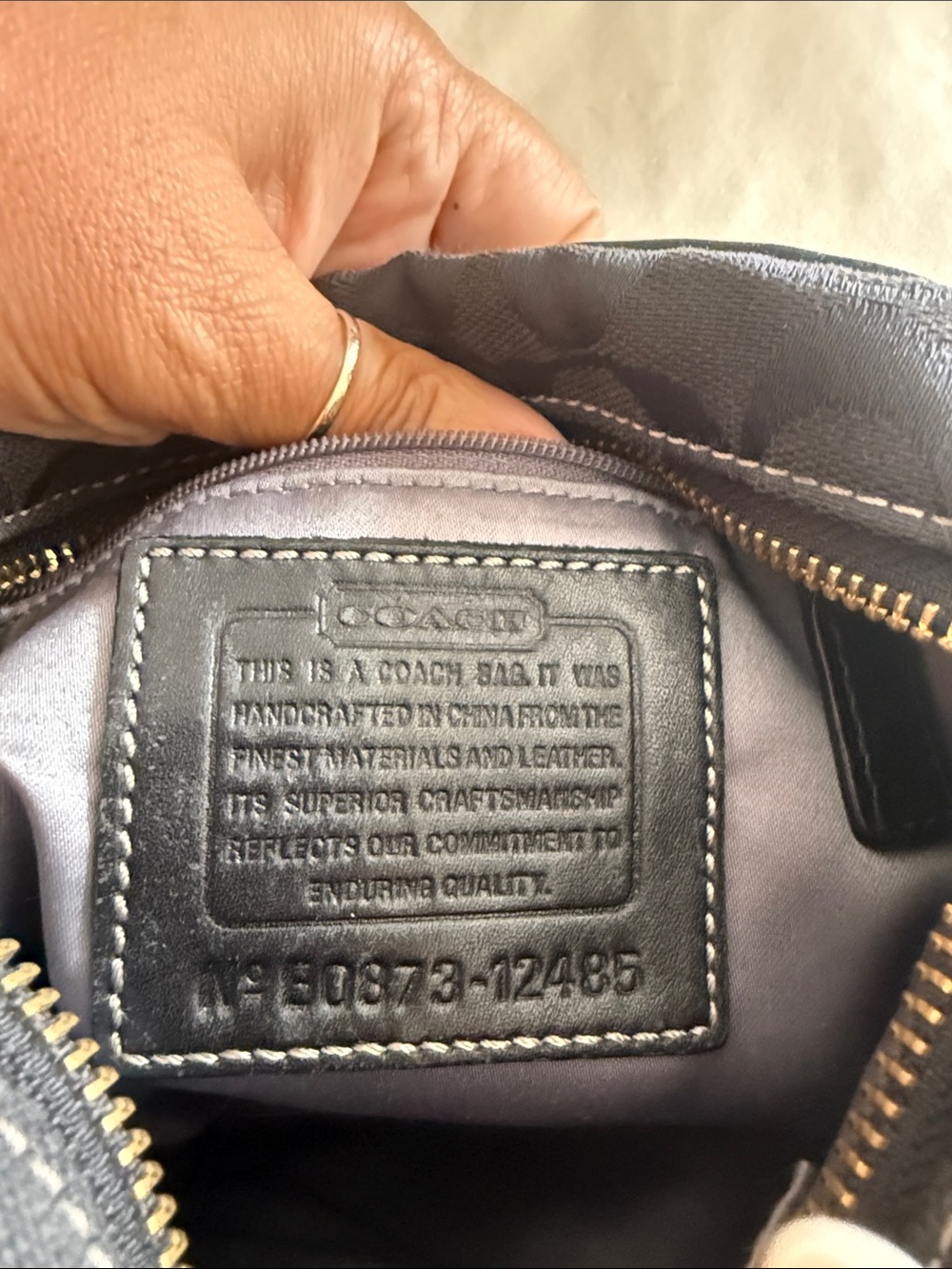 Rare Coach patchwork crossbody🖤 - Picture 8 of 10